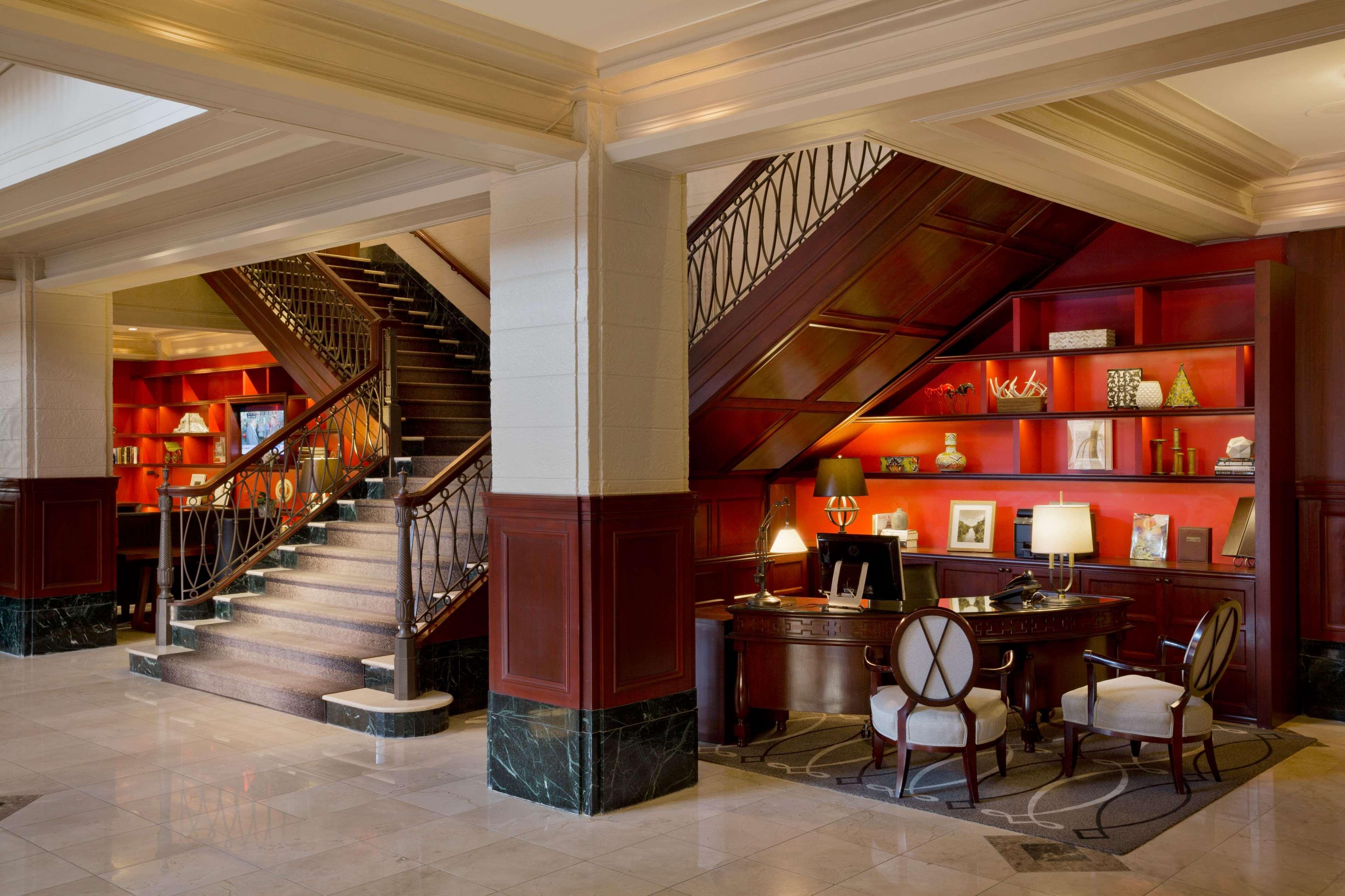 The Royal Sonesta Stephen F Austin Hotel Exterior photo