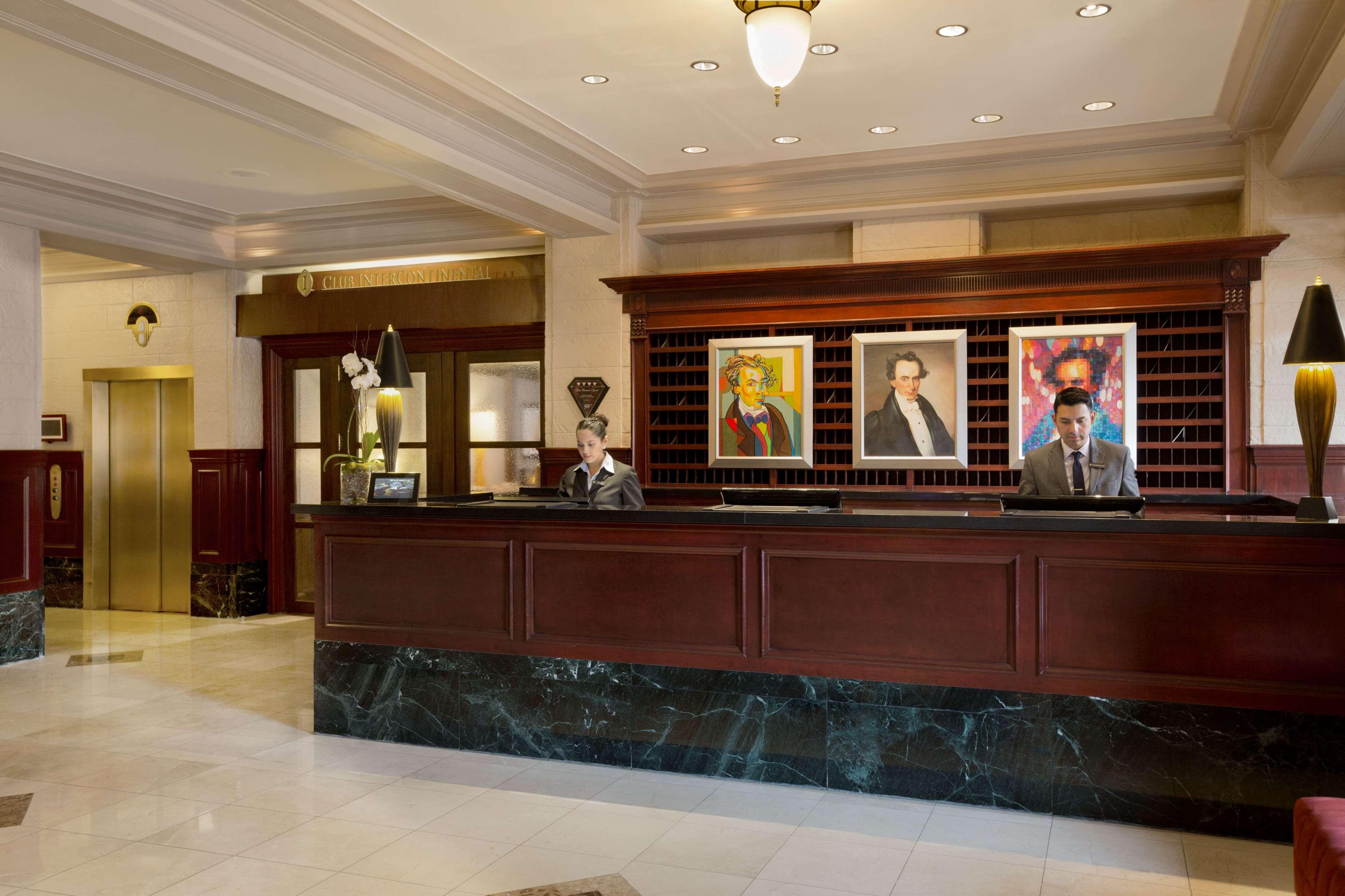 The Royal Sonesta Stephen F Austin Hotel Exterior photo