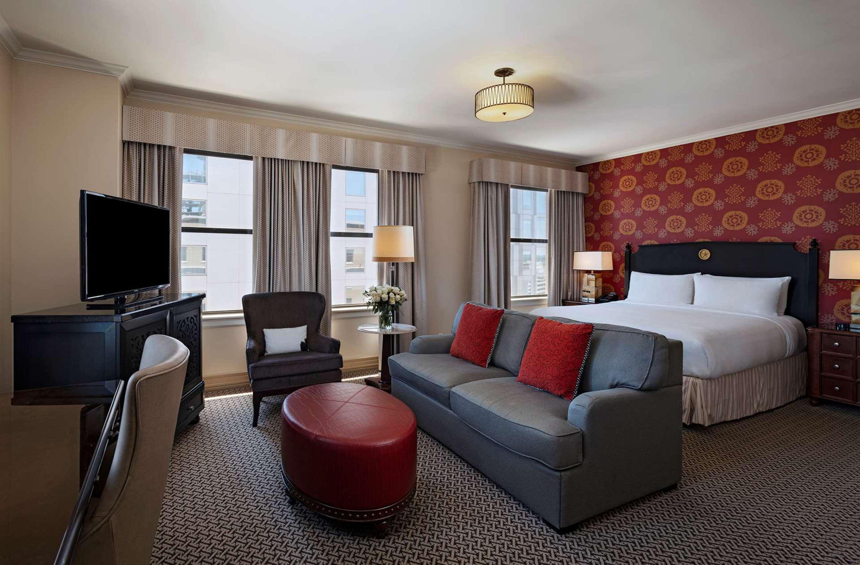 The Royal Sonesta Stephen F Austin Hotel Exterior photo