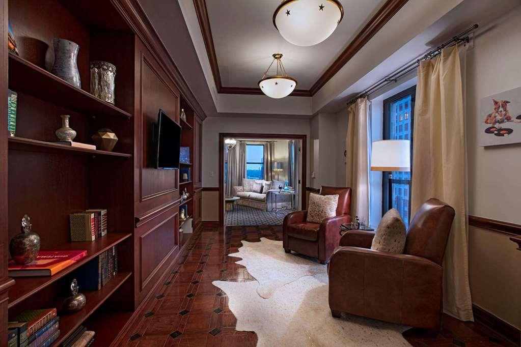 The Royal Sonesta Stephen F Austin Hotel Exterior photo